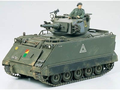 Transporter opancerzony M113A1 35107 Tamiya