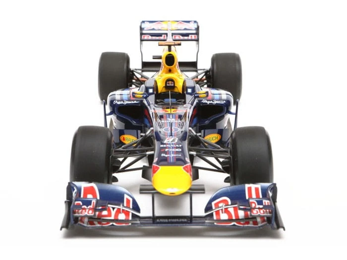 Bolid wyścigowy Renault RB6 20067 Tamiya
