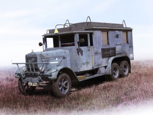 Ciężarówka wojskowa Henschel 33 D1 Kfz.72