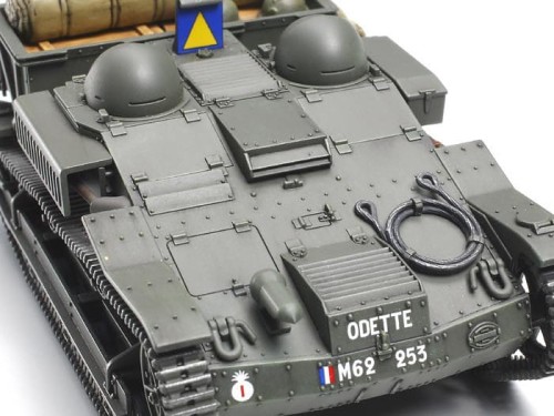 Ciągnik artyleryjski Renault UE z przyczepką 35284 Tamiya