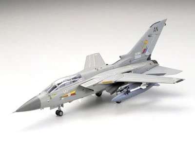 Samolot Panavia Tornado F3 60720 Tamiya