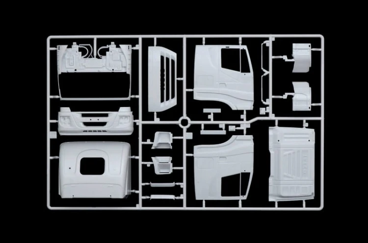 Iveco Stralis Active Space 3869 Italeri