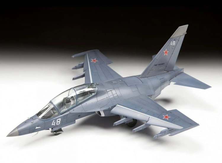 Samolot Yakovlev Yak-130 Jak-130 4821 Zvezda