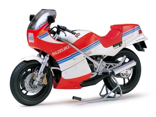 Suzuki RG250 Gamma 14029 Tamiya