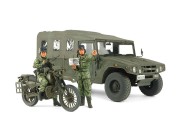 HMV High Mobility Vehicle & Kawasaki KLX250 25188 Tamiya