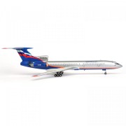 Samolot Tupolew Tu-154M 7004 Zvezda