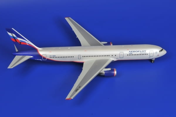 Samolot Boeing 767-300 7005 Zvezda
