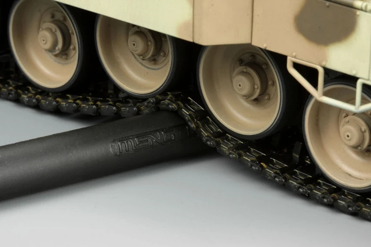 Czołg Leopard 2A7+ TS042 Meng