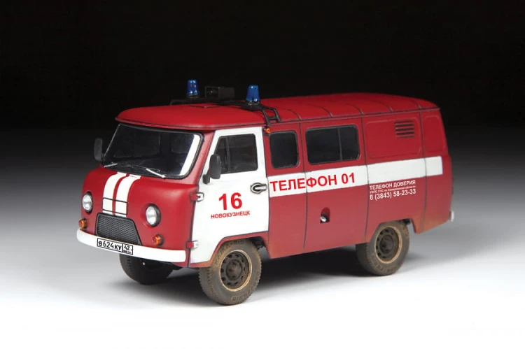UAZ 3909 wóz strażacki 43001 Zvezda