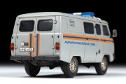 UAZ 3909 pogotowie ratunkowe 43002 Zvezda