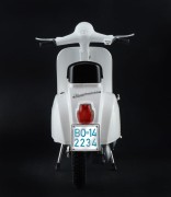 Vespa 125 Primavera 4633 Italeri