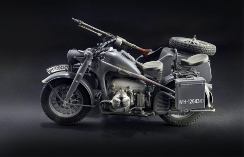 Motocykl Zundapp KS 750 z wózkiem 7406 Italeri