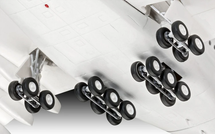 Samolot pasażerski Airbus A380-800 03872 Revell