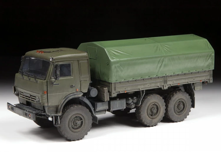 Ciężarówka KamAZ-5350 Mustang 3697 Zvezda