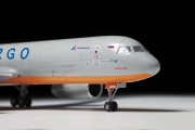 Samolot Tupolew Tu-204-100C 7031 Zvezda