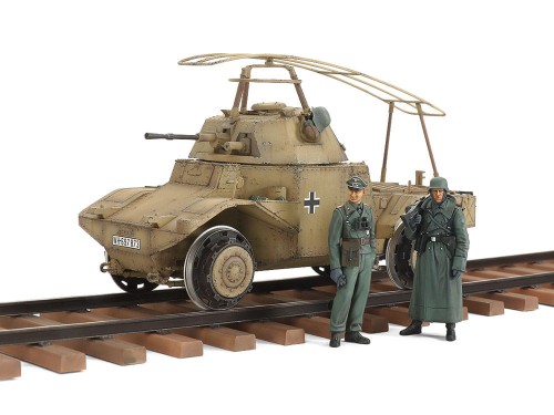 Samochód pancerny P 204 (f) 32413 Tamiya
