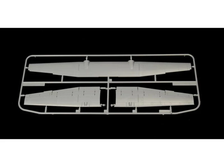 Samolot CASA C-212-100 SH72344 Special Hobby