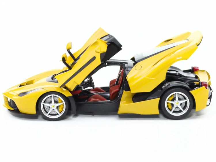 Ferrari LaFerrari F70 yellow version 24347 Tamiya