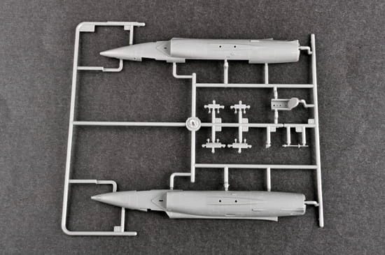 Samolot Nanchang Q-5C 01685 Trumpeter