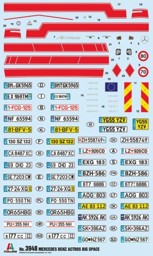 Mercedes Benz Actros MP4 Big Space 3948 Italeri