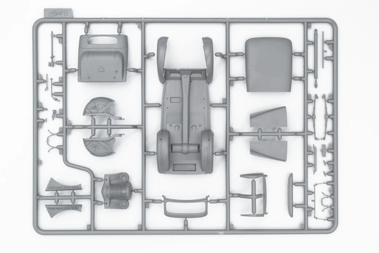 Moskwicz Moskvitch 401-420A 35484 ICM