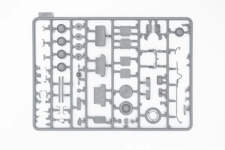 Moskwicz Moskvitch 401-420A 35484 ICM