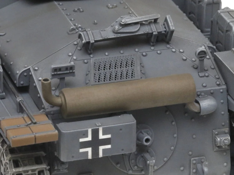 Czołg PzKpfw 38(t) Ausf.E/F 35369 Tamiya
