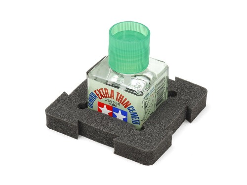 Uchwyt kwadratowy na butelkę 40ml 87202 Tamiya