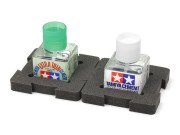 Uchwyt kwadratowy na butelkę 40ml 87202 Tamiya