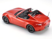 Mazda MX-5 Roadster RF 24353 Tamiya