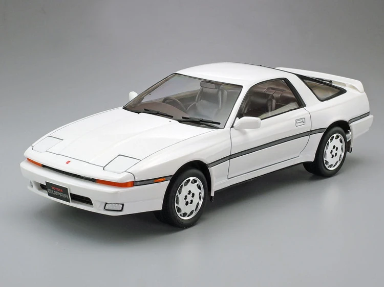 Toyota Supra III 3.0 GT Turbo 24062 Tamiya
