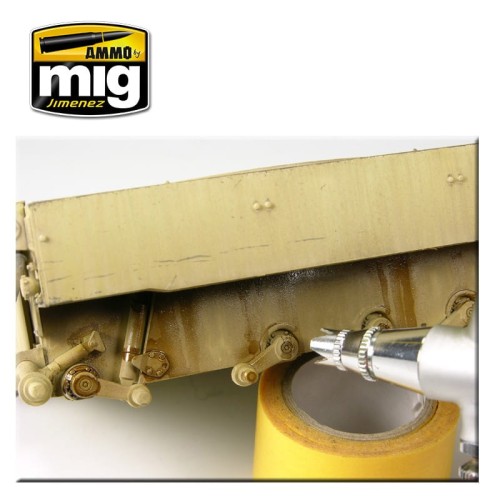 Weathering Fuel stains A.MIG-1409 AMMO Mig Jimenez