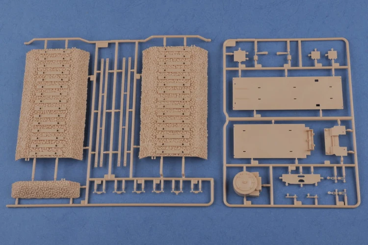 Parowóz pancerny BR 57 82922 Hobby Boss