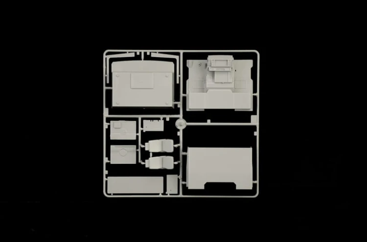 Volvo F16 Globetrotter Canvas 3945 Italeri