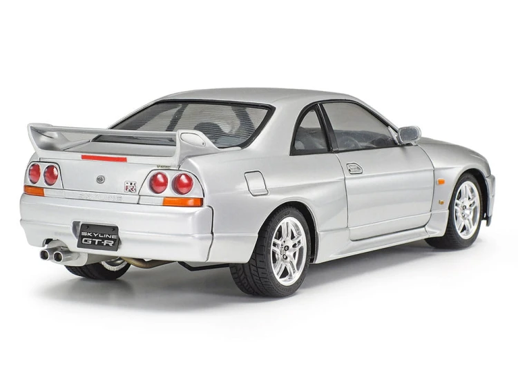 Nissan Skyline GT-R V-Spec R33 24145 Tamiya