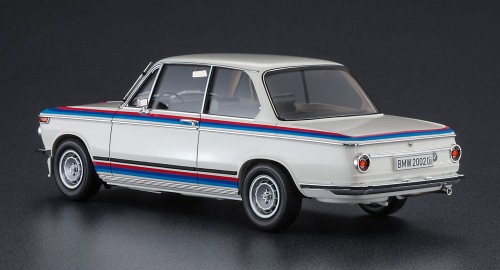 BMW 2002 tii w/Chin spoiler 20458 Hasegawa