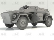 Wóz dowodzenia Sd.Kfz.247 Ausf.B z załogą 35111 ICM