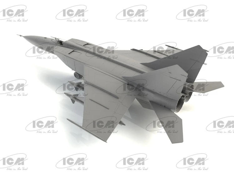 Samolot MiG-25PD Mikoyan 72177 ICM