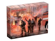 Figurki radzieccy strażacy 35623 ICM