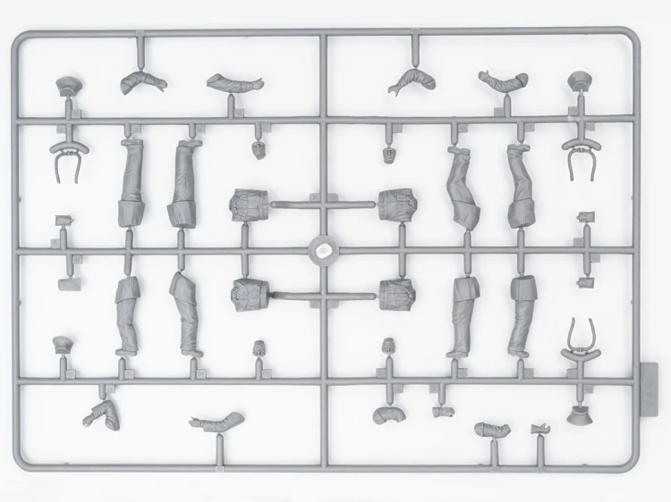 Figurki radzieccy strażacy 35623 ICM