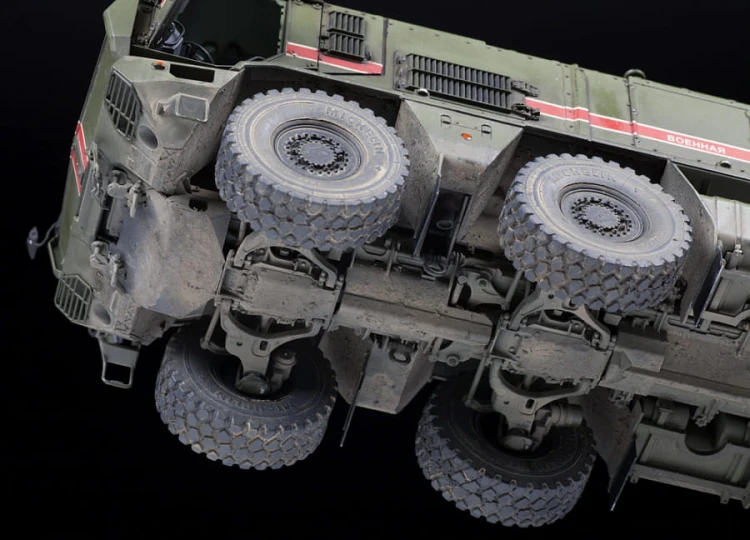 Transporter KamAZ-63968 Typhoon-K 3701 Zvezda