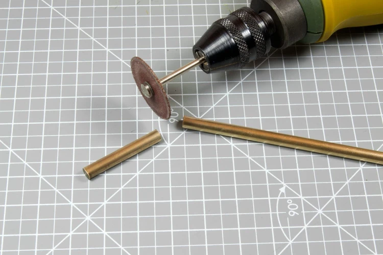 Mosiężna rurka 2.4mm AK9120 AK Interactive