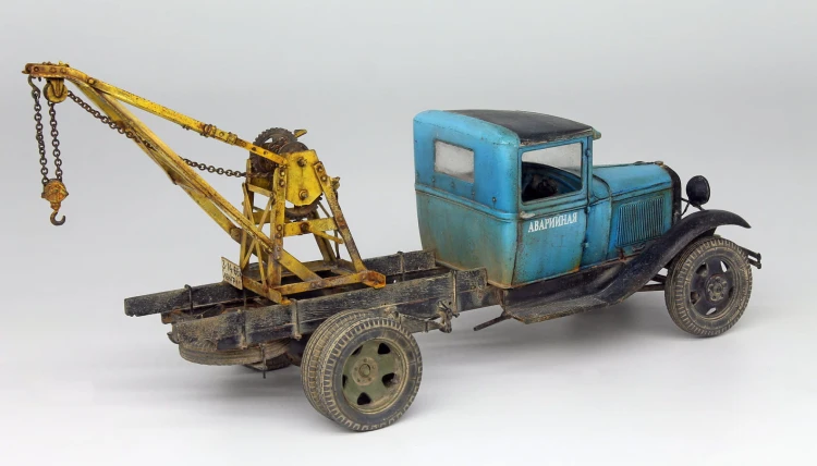 Ciężarówka GAZ-AA żuraw serwisowy 35351 MiniArt