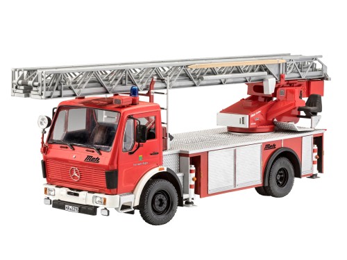 DLK 23-12 Mercedes Benz 1419 F/1422 F 07504 Revell