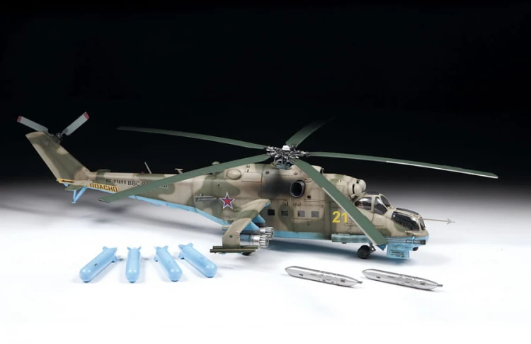 Śmigłowiec Mil Mi-24P 4812 Zvezda