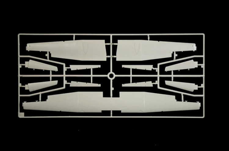 Samolot Alenia C-27J Spartan / G.222 1450 Italeri