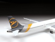 Samolot pasażerski Airbus A321ceo 7040 Zvezda