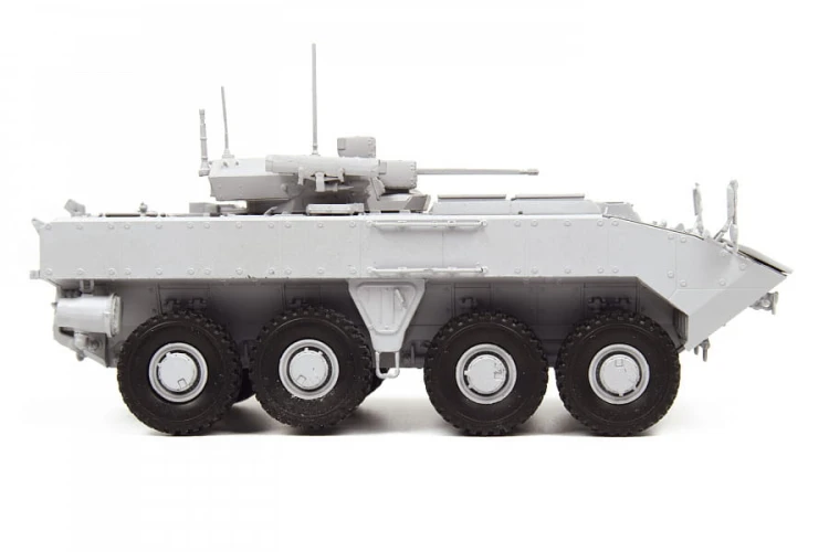 Transporter opancerzony Bumerang 8x8 5040 Zvezda