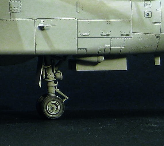 Samolot Panavia Tornado ECR 2517 Italeri