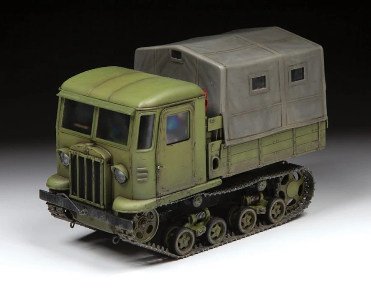Ciągnik artyleryjski STZ-5 3663 Zvezda